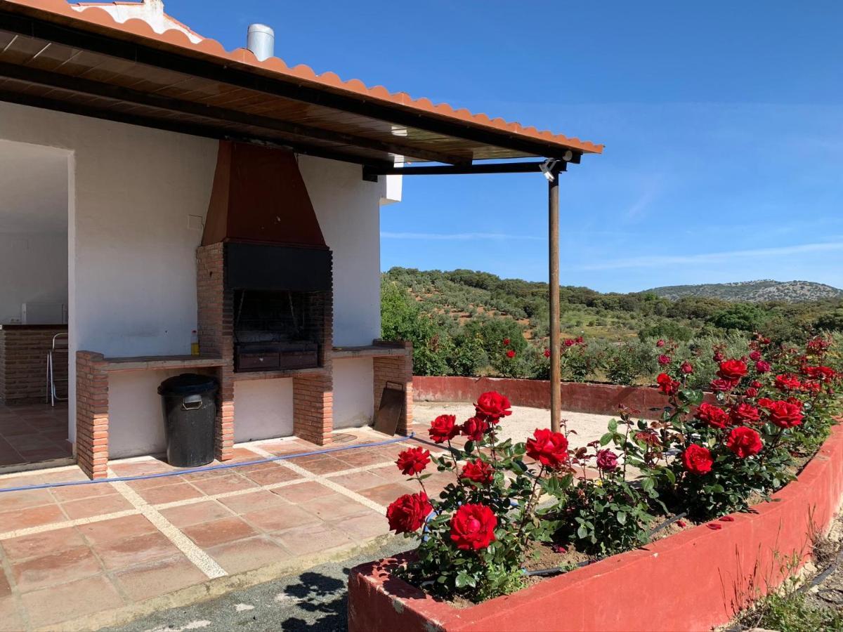 Santa Marta casa rural con pista de padel Hostal Archidona Exterior foto