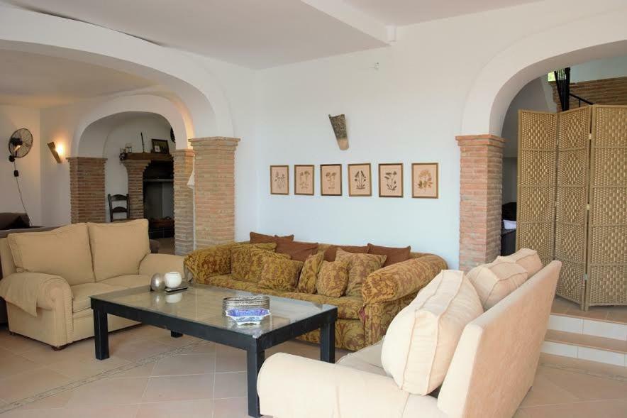 Santa Marta casa rural con pista de padel Hostal Archidona Exterior foto