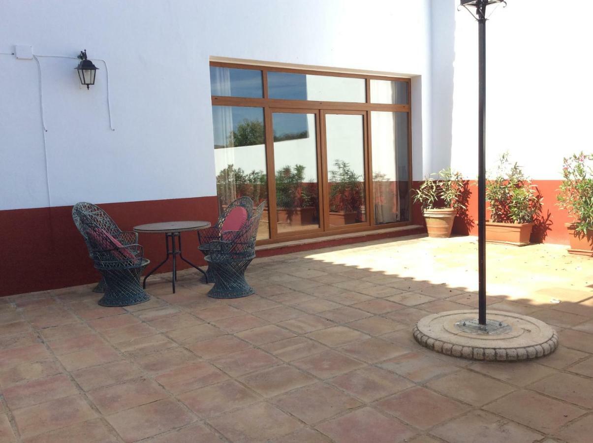 Santa Marta casa rural con pista de padel Hostal Archidona Exterior foto