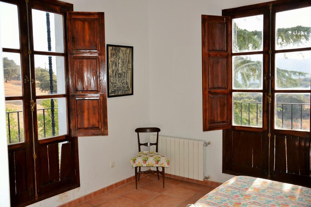 Santa Marta casa rural con pista de padel Hostal Archidona Exterior foto
