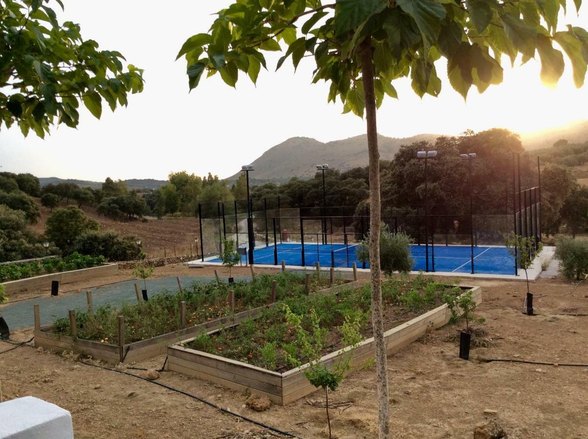 Santa Marta casa rural con pista de padel Hostal Archidona Exterior foto