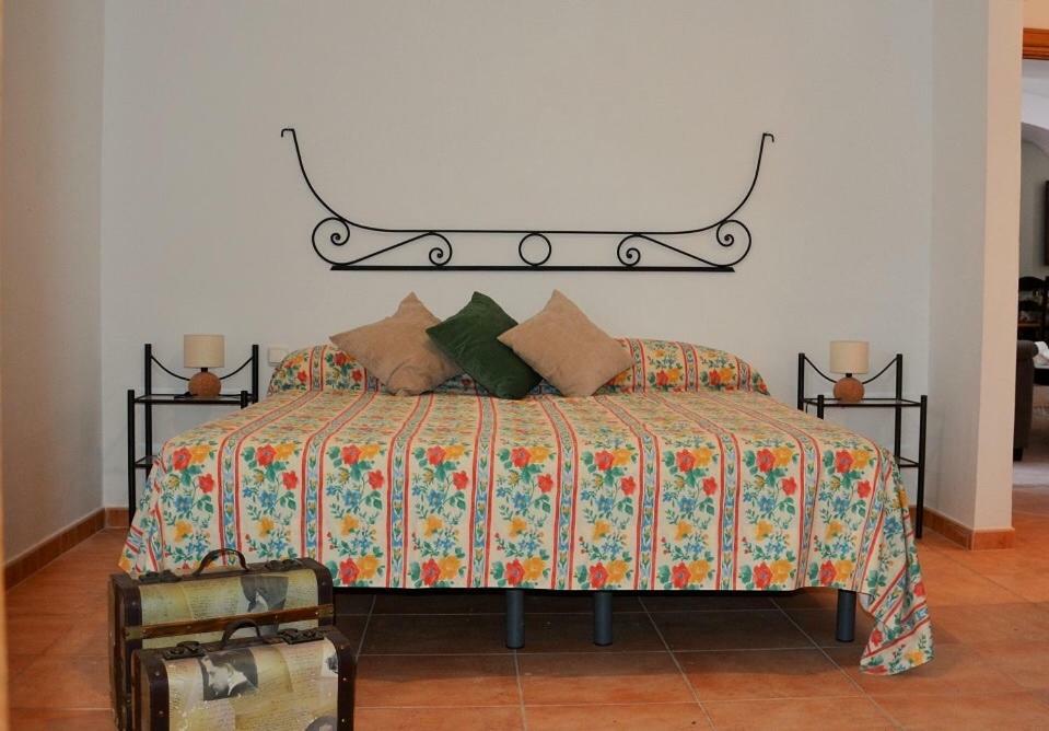Santa Marta casa rural con pista de padel Hostal Archidona Exterior foto